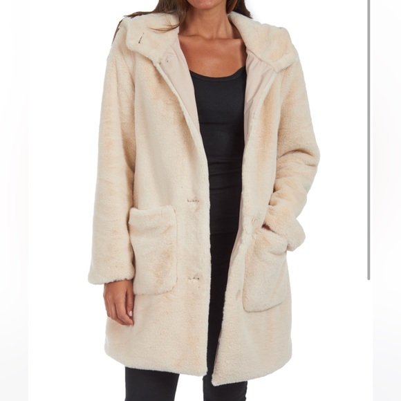 NWOT Kensie Faux Fur Coat, Size Small - Picture 2 of 8